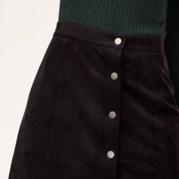 Wilfred Dresses & Skirts - Aritzia high waisted suede skirt